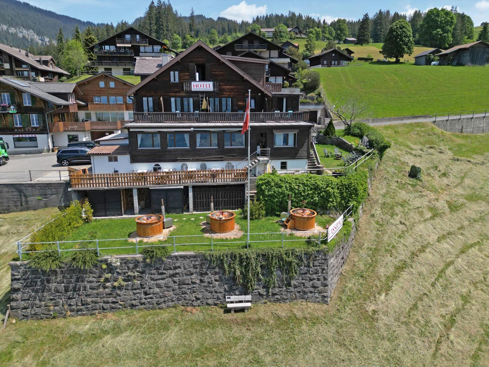 Hotel Fassbind Beausite Beatenberg Bagian luar foto